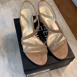 Naturalizer Vanessa Block Heel size 8